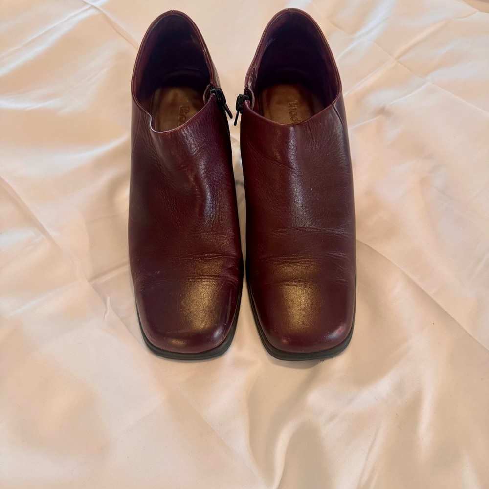 Chadwicks Women’s Leather Ankle Boots Size 9M Burgundy Wine Block Heel Booties